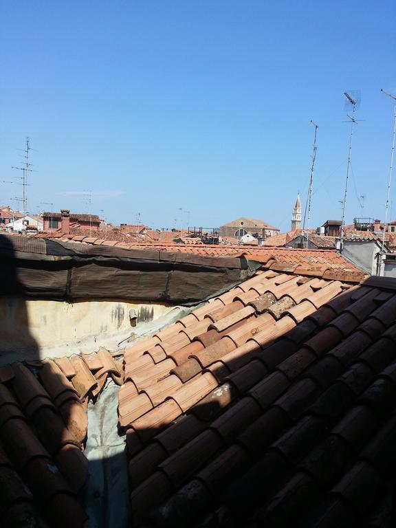 Elegant Terrace Apartment Near Piazza San Marco Last Floor No Lift Venedig Eksteriør billede